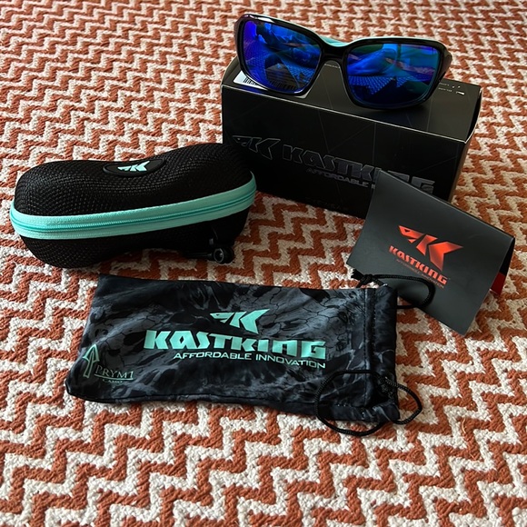 KastKing Other - NIB KastKing Atlanta Polarized Sunglasses